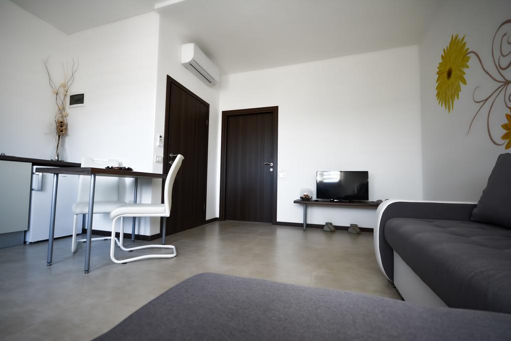 Apartments Bertetic Kanfanar Exterior foto